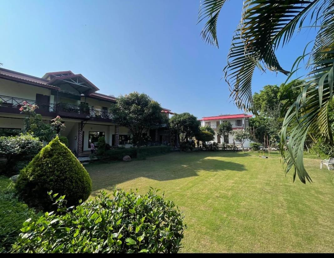 Karans Corbett Motel Ramnagar  Esterno foto