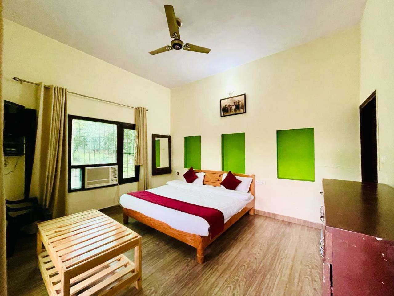 Karans Corbett Motel Ramnagar  Esterno foto
