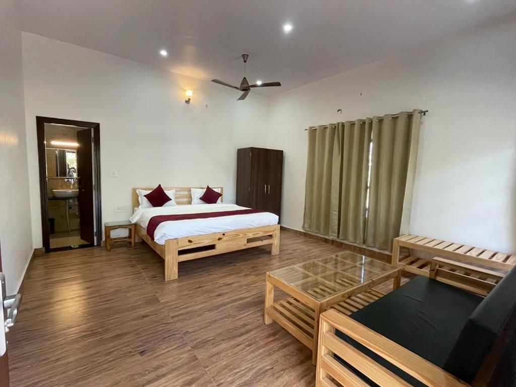Karans Corbett Motel Ramnagar  Esterno foto